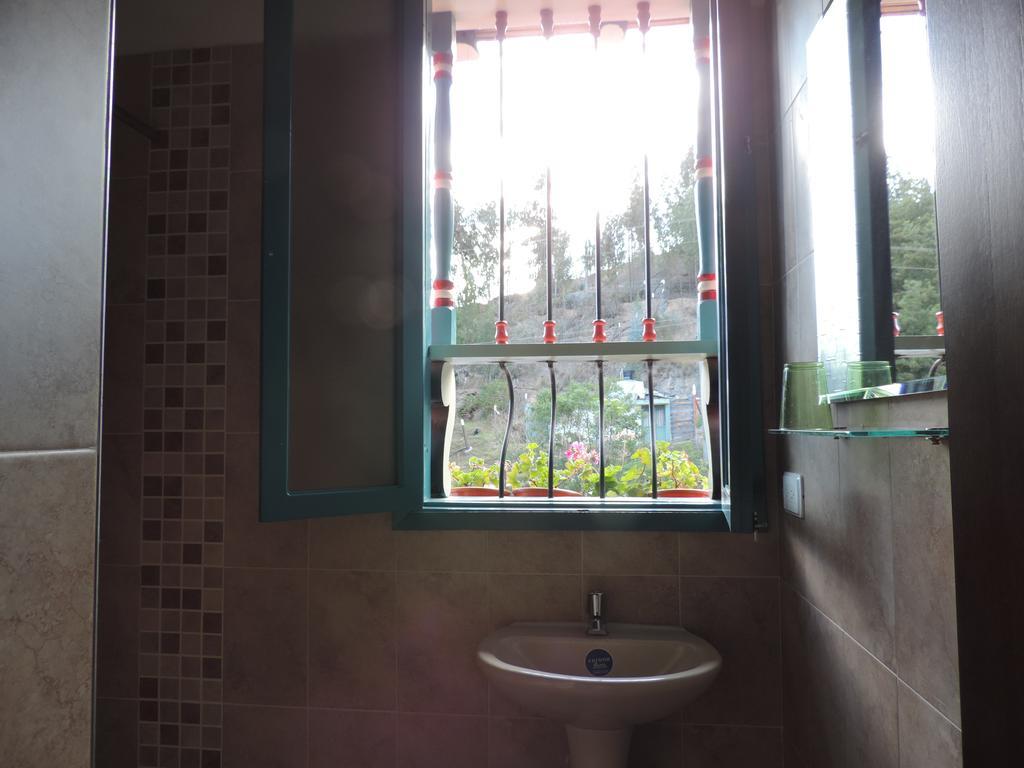 דויטאמה Hotel Los Geranios חדר תמונה