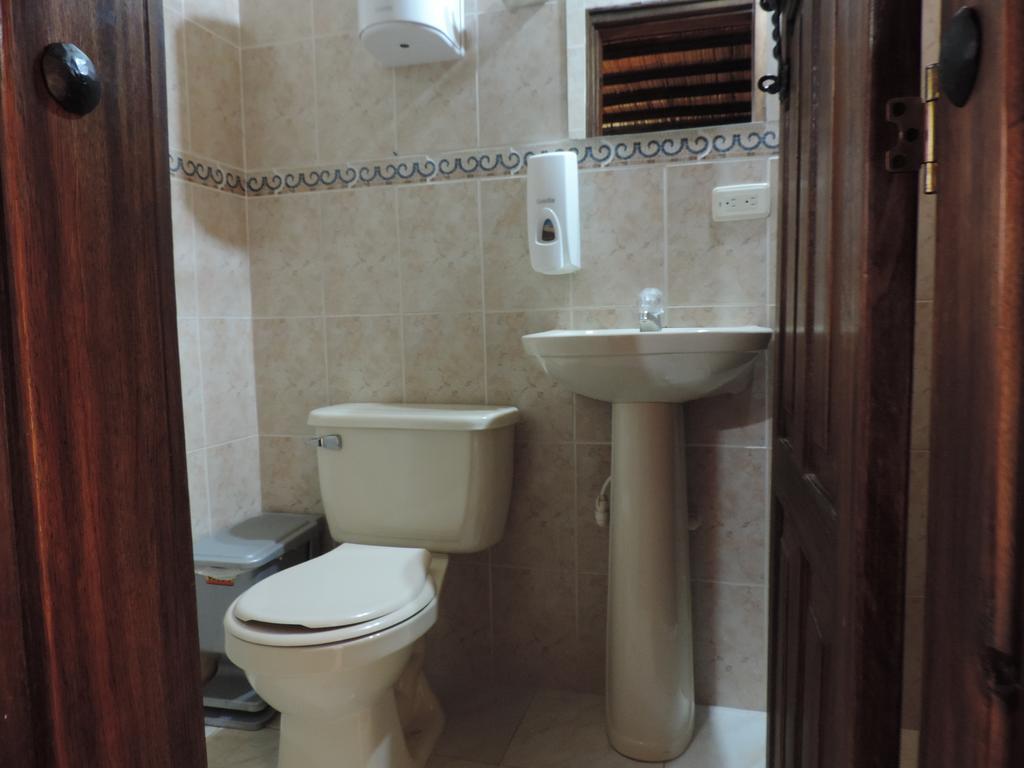 דויטאמה Hotel Los Geranios חדר תמונה