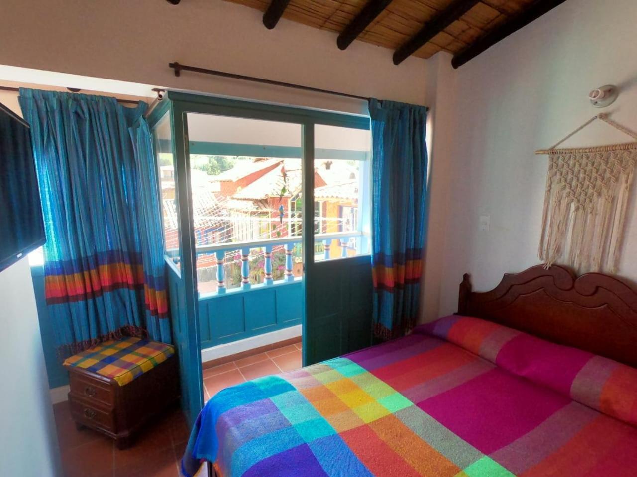 דויטאמה Hotel Los Geranios מראה חיצוני תמונה